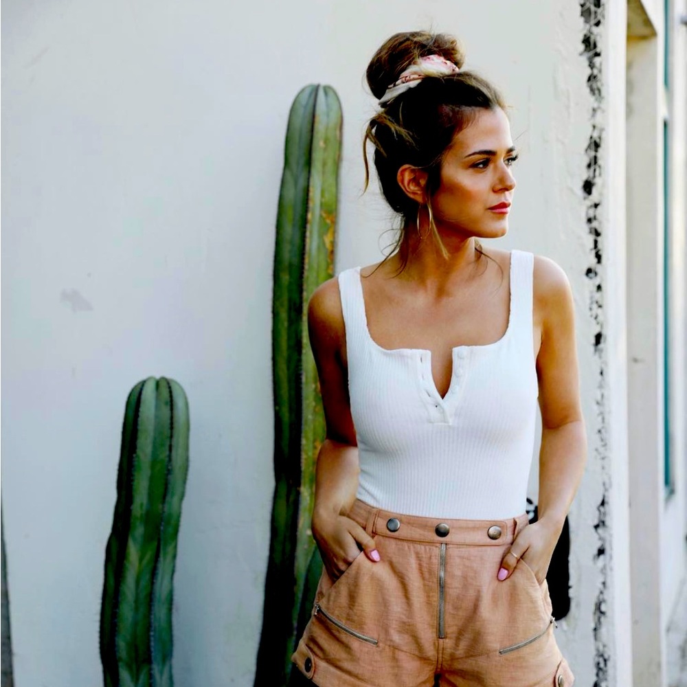 FLETCH by JoJo Fletcher Henley rib bodysuit NWT